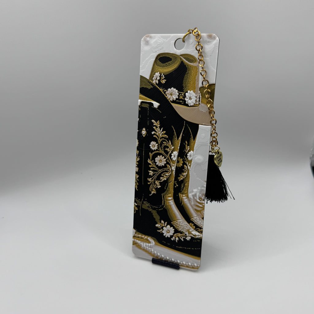 Cowboy Hat and Boots 3D Printed - Hueforge