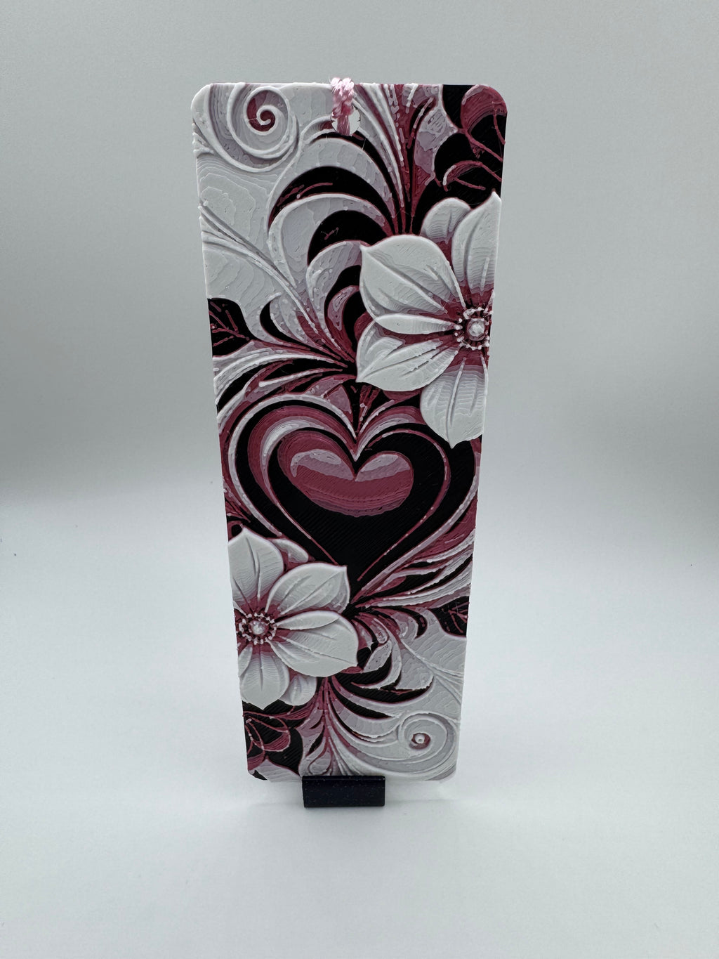 Central Heart and Flowers 3D Printed - Hueforge