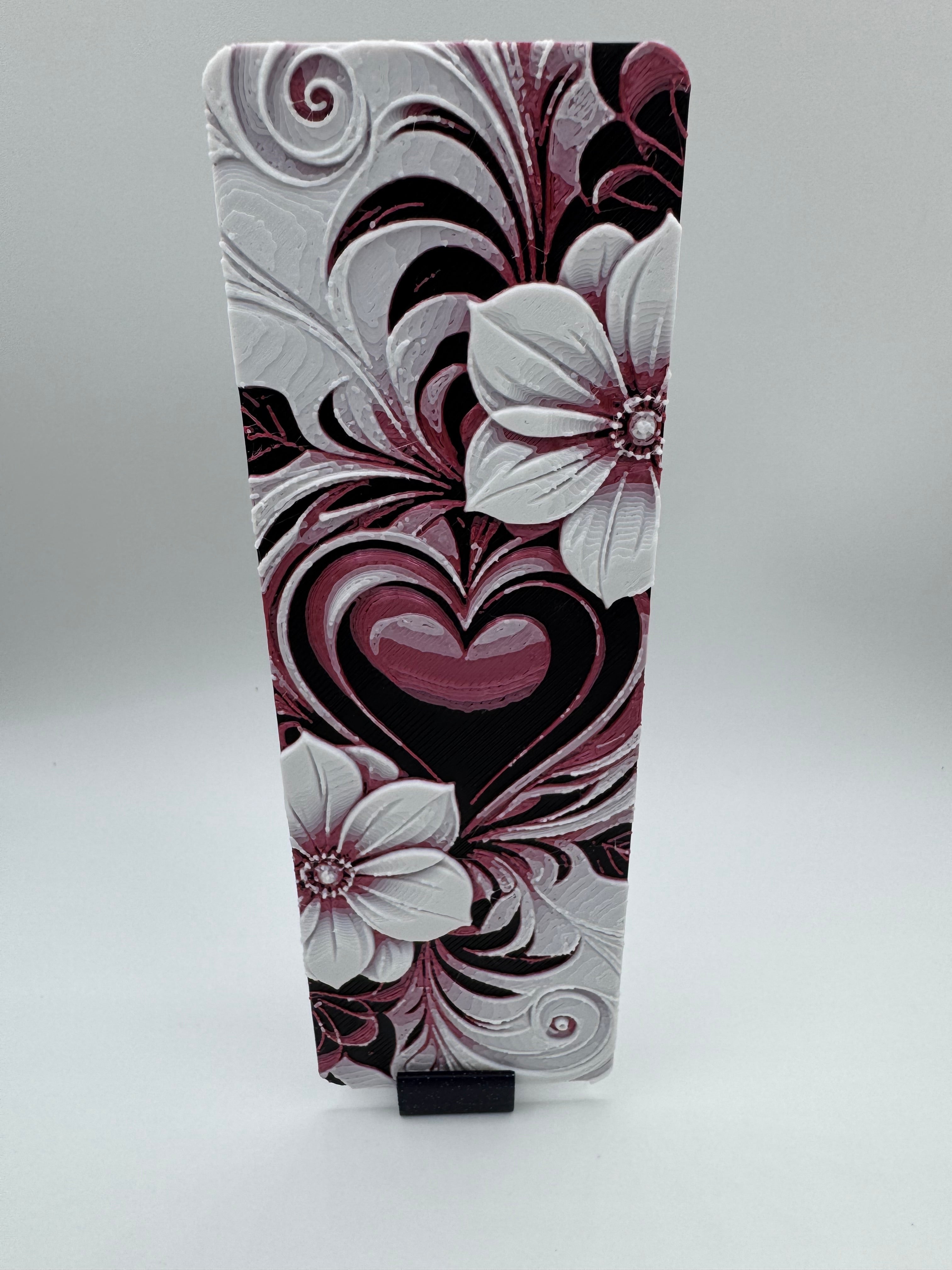 Central Heart and Flowers 3D Printed - Hueforge